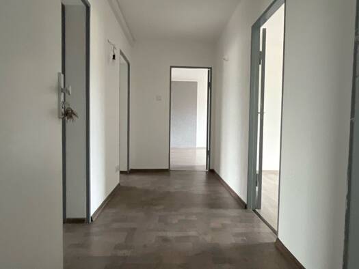Wohnung zur Miete 595 € 3 Zimmer 97 m² 3. Geschoss Graf-Zeppelin-Straße 2 Fritzlar Fritzlar 34560