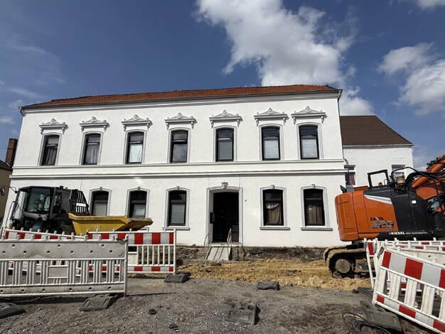 Mehrfamilienhaus zum Kauf als Kapitalanlage geeignet 789.000 € 785,4 m² 1.200 m² Grundstück Berne Berne 27804