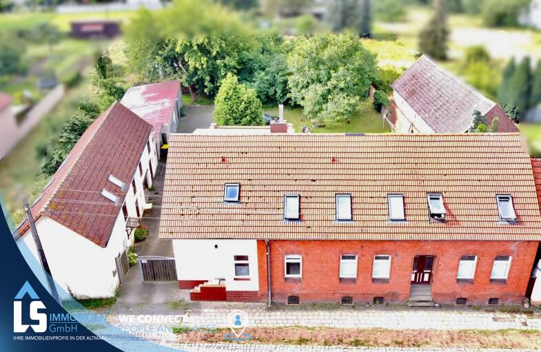 Haus zum Kauf 275.000 € 14 Zimmer 353 m² 1.453 m² Grundstück Kamern Kamern 39524