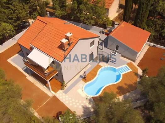 Haus zum Kauf 559.000 € 4 Zimmer 180 m² Cavtat