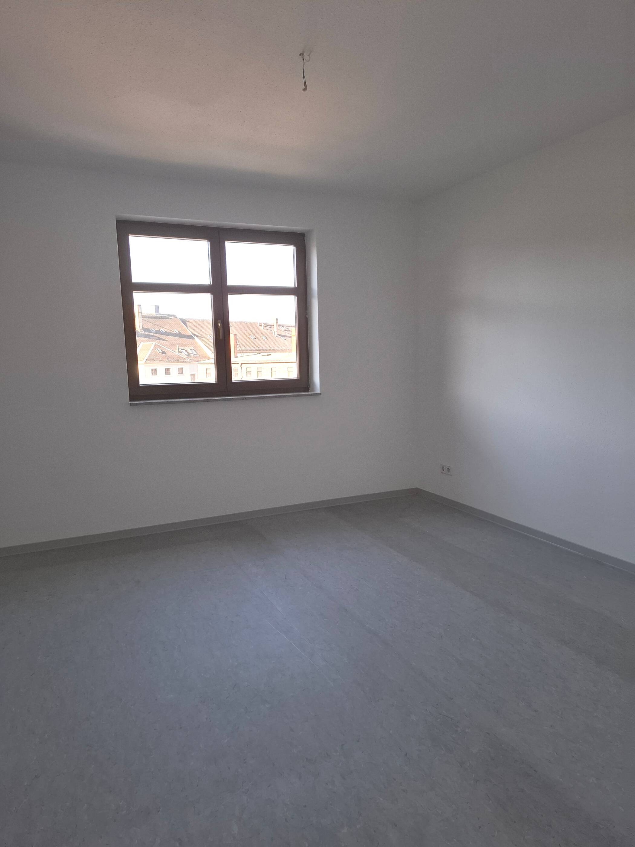 Tolle 2-Raum-Wohnung mit Balkon! – Frankenberger Straße 41, 9131 Chemnitz – Vorschaubild 5