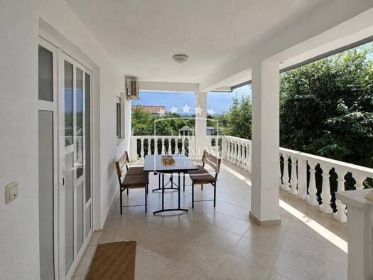 Haus zum Kauf 590.000 € 8 Zimmer 238 m² Seline, Starigrad Starigrad