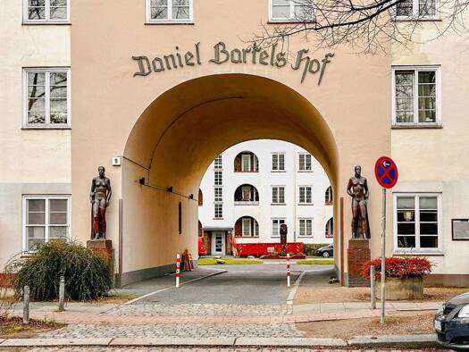 Wohnung zum Kauf 399.000 € 2 Zimmer 63 m² 2. Geschoss Barmbek-Süd Hamburg Barmbek-Süd 22081