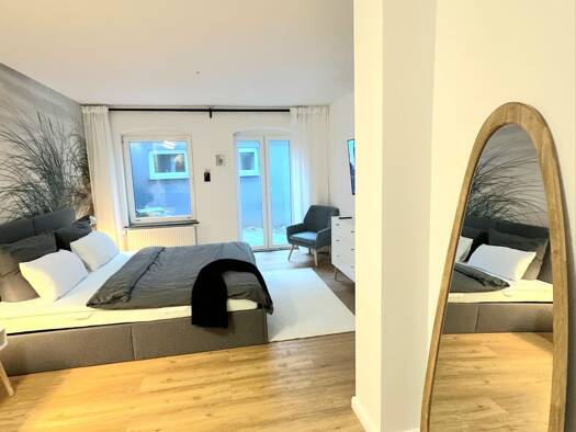 Wohnung zur Miete 1.110 € 1 Zimmer 35 m² Geschoss EG/2 frei ab sofort Ringstraße 46 Exerzierplatz Kiel 24103