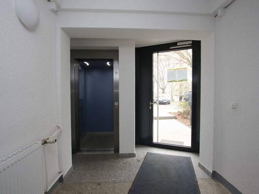 Wohnung zur Miete 192 € 1 Zimmer 34,9 m² EG frei ab 01.05.2026 Saalfelder Straße 27 Lusan Gera 07549