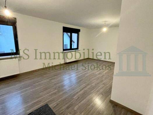 Wohnung zur Miete 950 € 3 Zimmer 81 m² 1. Geschoss frei ab 01.01.2026 Bürstadt 68642