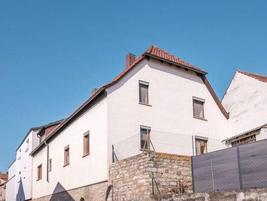 Mehrfamilienhaus zum Kauf 278.000 € 6 Zimmer 187 m² 220 m² Grundstück Ziegeleistraße 5 Rimpar 97222