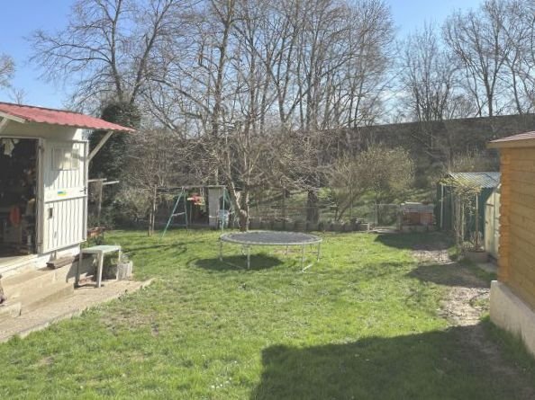 Einfamilienhaus zum Kauf 690.000 € 7 Zimmer 175 m²<br/>Wohnfläche 780 m²<br/>Grundstück Ziegetsdorf - Königswiesen-Süd - Neuprüll Regensburg 93051