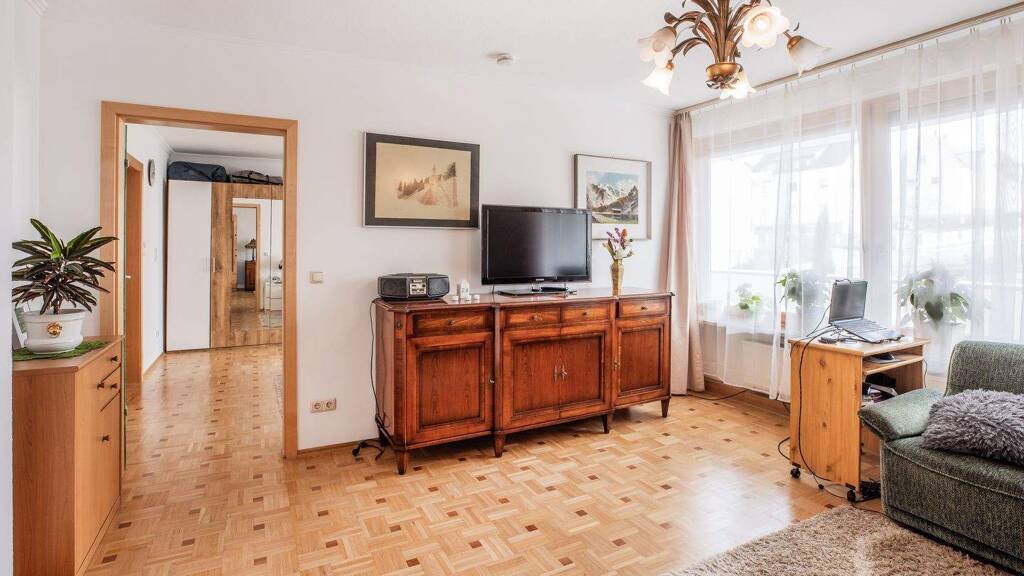Wohnung zum Kauf 240.000 € 2 Zimmer 76 m² 1. Geschoss Kulmbach 95326
