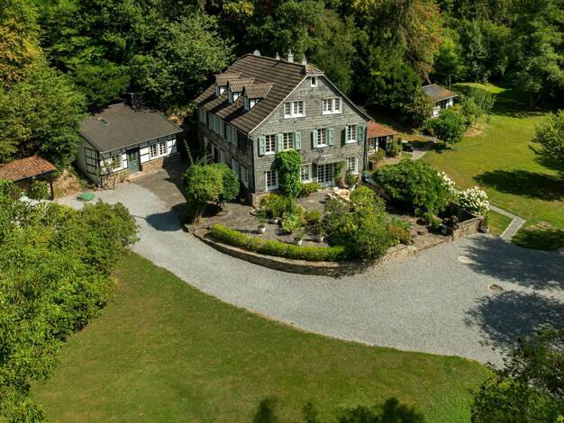 Villa zum Kauf 2.490.000 € 10 Zimmer 360 m² 20.000 m² Grundstück Haan Haan 42781