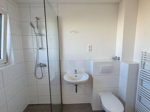 Wohnung zur Miete 779 € 3 Zimmer 76 m² Geschoss 2/3 frei ab sofort Zum Schanzengraben 3 Massen Unna 59427