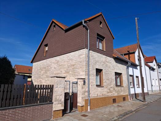 Einfamilienhaus zum Kauf 100.000 € 4 Zimmer 100 m² 400 m² Grundstück Helbra 06311