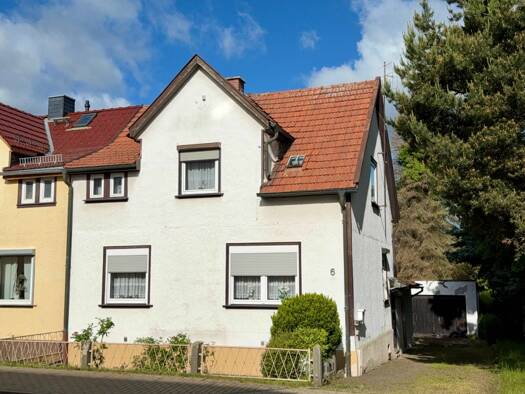 Doppelhaushälfte zum Kauf 90.000 € 7 Zimmer 85 m² 710 m² Grundstück Uelleben Gotha 99867