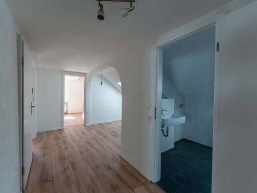 Wohnung zur Miete 850 € 3,5 Zimmer 79 m² Geschoss 3/4 frei ab sofort Voßkuhlstraße 73 Langenberg Velbert 42555
