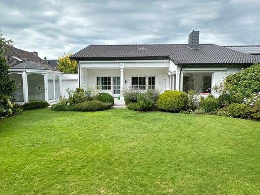 Einfamilienhaus zum Kauf 848.000 € 4 Zimmer 195 m² 751 m² Grundstück frei ab sofort Salzberger Weg 8 Weststadt Osnabrück 49078