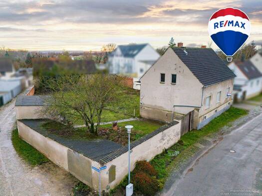 Einfamilienhaus zum Kauf 69.000 € 5 Zimmer 139,1 m² 1.366 m² Grundstück Etgersleben 39448