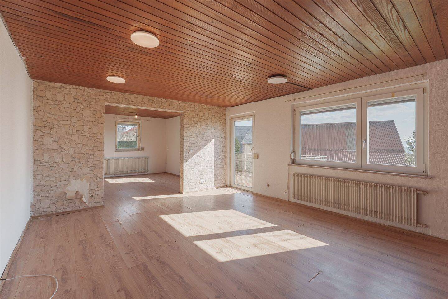 Einfamilienhaus zum Kauf - Mehr