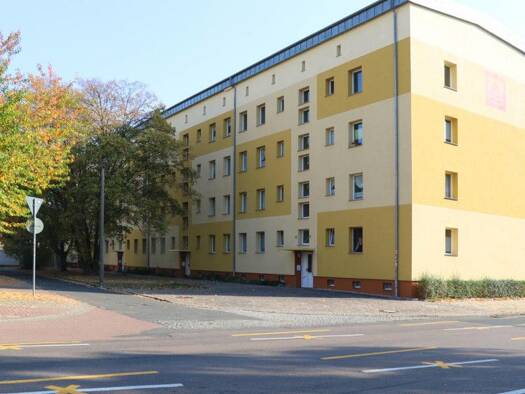Wohnung zur Miete 425 € 3 Zimmer 60,3 m² 2. Geschoss frei ab 01.12.2026 Amalienstraße 119 Innenstadt Dessau-Roßlau 06842