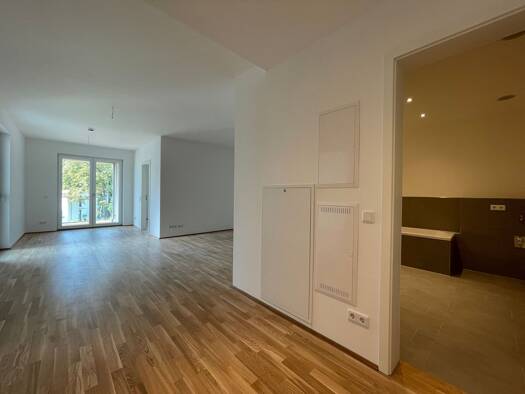 Wohnung zur Miete 765 € 3 Zimmer 69,5 m² EG frei ab 01.08.2026 Haus B / Leopoldstr. 4 Connewitz Leipzig 04277