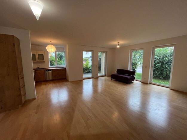 Terrassenwohnung zur Miete 1.200 € 3 Zimmer 90 m² EG frei ab 01.03.2026 Niedermayerstr. 62 Schönbrunn Landshut 84036