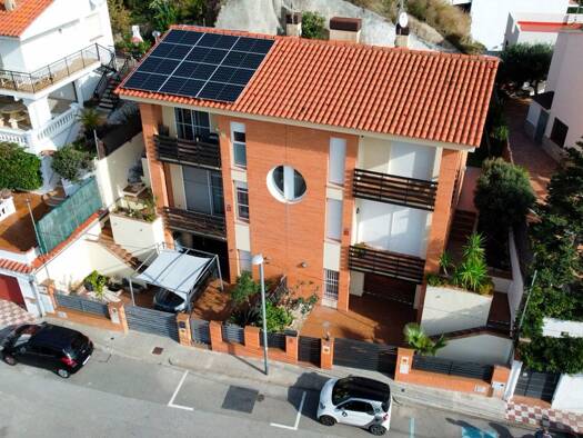 Wohnung zum Kauf 410.000 € 185 m² Pineda de Mar 08397