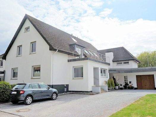 Wohnung zur Miete 720 € 4 Zimmer 117,7 m² frei ab 01.03.2026 Besenkamp Enger 32130