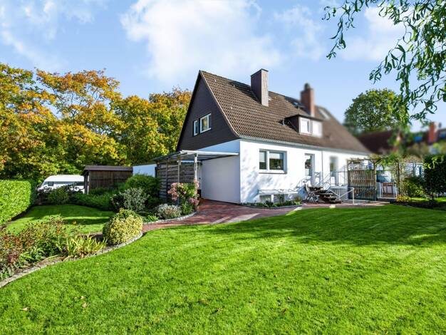 Doppelhaushälfte zum Kauf provisionsfrei 270.000 € 3,5 Zimmer 70,5 m² 474 m² Grundstück Suchsdorf Kiel 24107