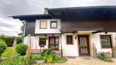Wohnung zum Kauf 255.000 € 2,5 Zimmer 64,1 m² EG frei ab sofort Mauthausen Piding 83451