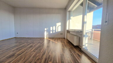 Wohnung zur Miete 900 € 3 Zimmer 78 m² 1. Geschoss Goldbach Goldbach 63773