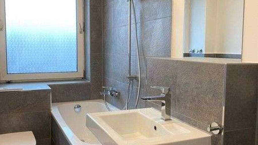 Wohnung zur Miete 1.036 € 3 Zimmer 59,2 m² 2. Geschoss frei ab 08.03.2026 Parnaßstraße 11 Wedel 22880