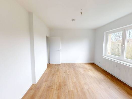 WG-Zimmer zur Miete 679 € 4 Zimmer 71,1 m² 1. Geschoss frei ab sofort Ahornweg 5 Uetersen 25436