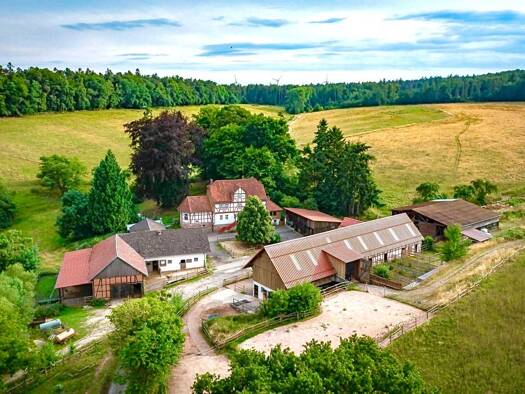 Reiterhof zum Kauf 340 m² 400.000 m² Grundstück Bad Hersfeld 36251