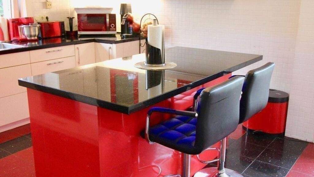 Haus zum Kauf 1.299.000 € 8 Zimmer 315 m² 1.161 m² Grundstück frei ab sofort Rellingen 25462