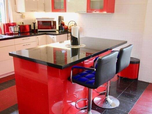 Haus zum Kauf 1.299.000 € 8 Zimmer 315 m² 1.161 m² Grundstück frei ab sofort Rellingen 25462