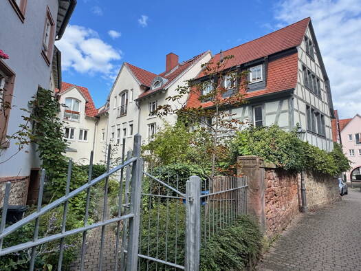 Maisonette zur Miete 1.135 € 2,5 Zimmer 90,8 m² 2. Geschoss Groß-Umstadt 64823