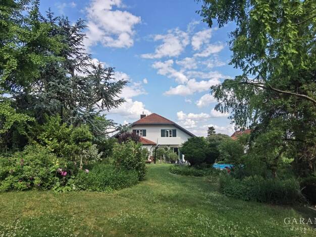 Einfamilienhaus zum Kauf 549.000 € 6 Zimmer 240 m² 1.679 m² Grundstück Attenfeld Bergheim 86673
