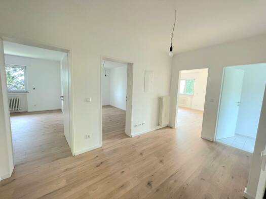Wohnung zur Miete 1.390 € 3 Zimmer 94 m² Geschoss 1/1 frei ab sofort Hermann-Löns-Straße 7 Schierstein Wiesbaden 65201