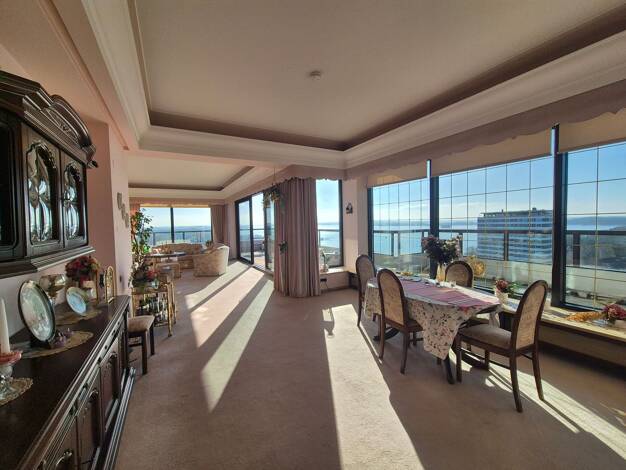 Sonstiges zum Kauf als Kapitalanlage geeignet 349.000 € 2 Zimmer 89 m² Plön 24306