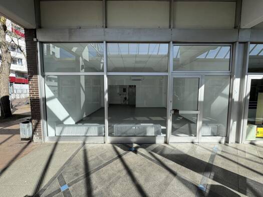 Verkaufsfläche zur Miete 605 € 50,4 m² Verkaufsfläche Jenaer Straße 18 West Ratingen 40880