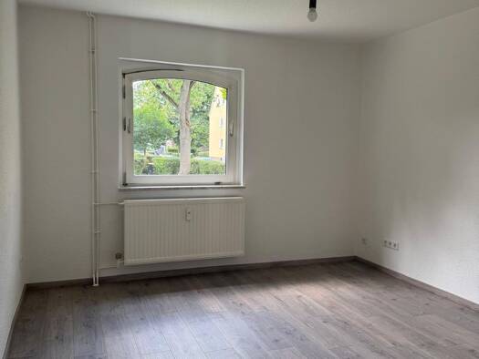 Wohnung zur Miete 479 € 4 Zimmer 82,3 m² EG Finkenherd 11 Hallendorf Salzgitter 38229