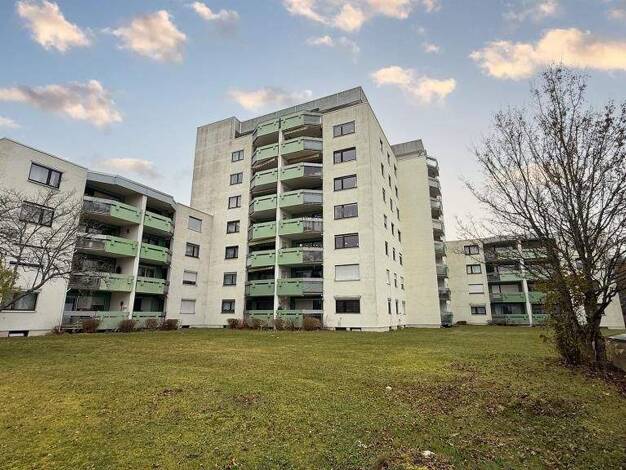 Wohnung zum Kauf 209.000 € 3 Zimmer 95 m² Villingen Villingen-Schwenningen 78050