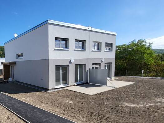 Reihenmittelhaus zur Miete 1.576 € 110,2 m² Dreieichenblick 19/2 Horn 3580