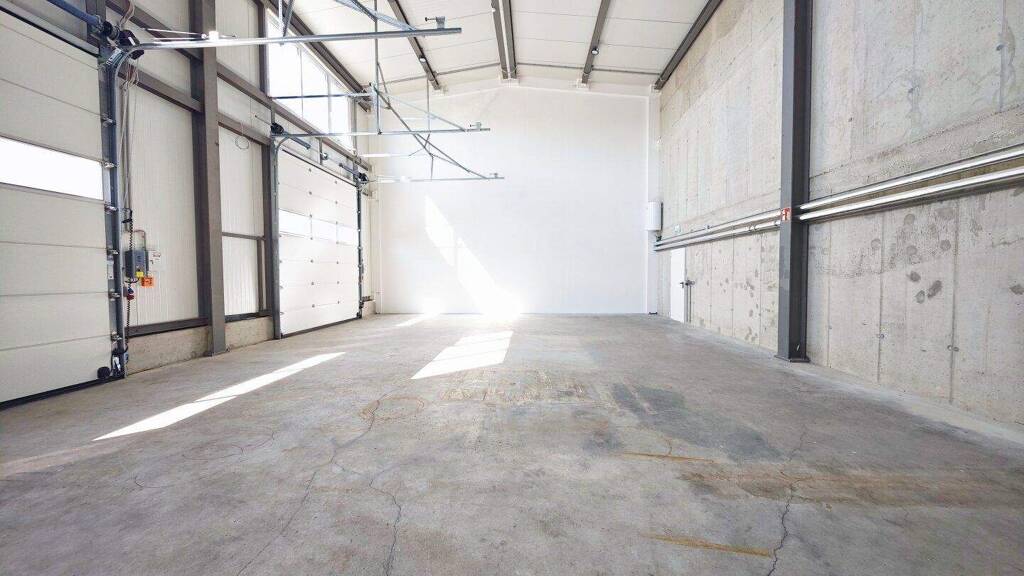 Produktionshalle zur Miete 3.200 € 185,9 m² Lagerfläche Langenlebarn-Unteraigen 3425
