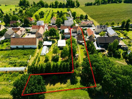 Haus zum Kauf 465.000 € 6 Zimmer 160 m² 2.480 m² Grundstück Coswig 01640