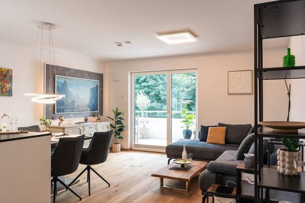 Wohnung zur Miete 1.270 € 2 Zimmer 67 m² 1. Geschoss frei ab 01.09.2025 Kolbermoor Kolbermoor 83059