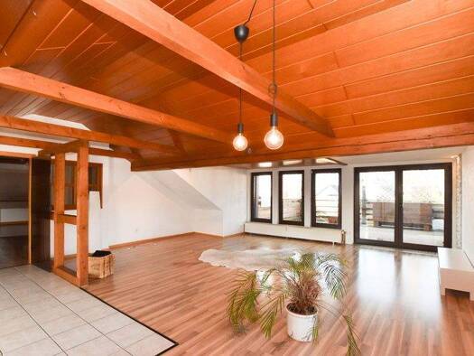 Wohnung zum Kauf 150.000 € 3 Zimmer 84 m² 3. Geschoss Klein Gleidingen Vechelde 38159