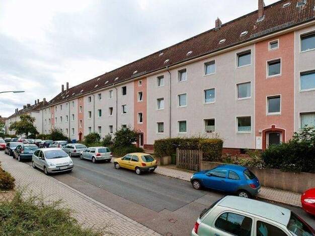 Wohnung zur Miete 498 € 2 Zimmer 49,8 m² frei ab 21.02.2026 Königsberger Str. 11 Braunschweig 38126