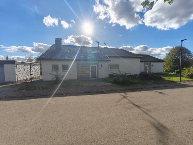 Mehrfamilienhaus zum Kauf 415.000 € 12 Zimmer 321 m² 1.517 m² Grundstück frei ab sofort Contwig Contwig 66497