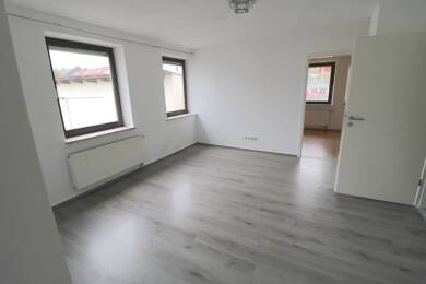 Wohnung zur Miete 1.000 € 3 Zimmer 60 m² EG Dorfen Dorfen 84405