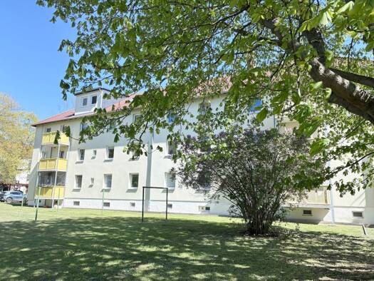 Wohnung zur Miete 259 € 2 Zimmer 43,6 m² frei ab 01.10.2026 Straße der Freundschaft 25 Pausitzer Delle Riesa 01589